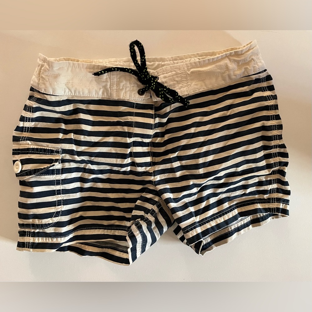 Girls Crewcuts swim shorts